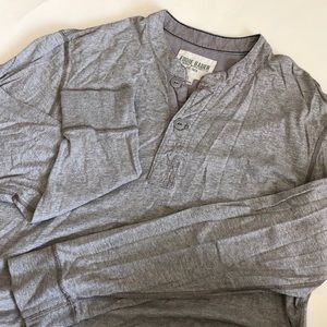 Eddie Bauer Grey Heathered Henley (Men’s L)